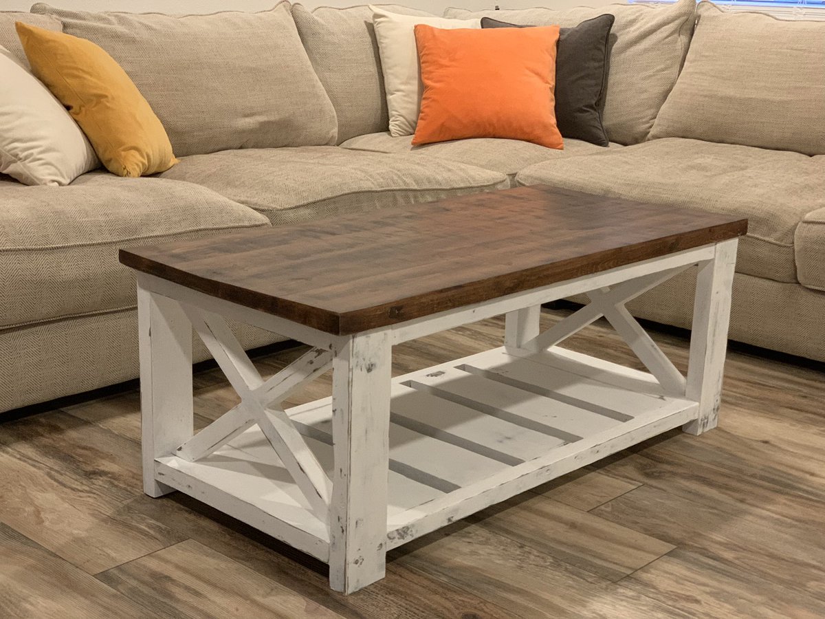 AnimalsOSRS's tweet image. I’ve been into woodworking lately.