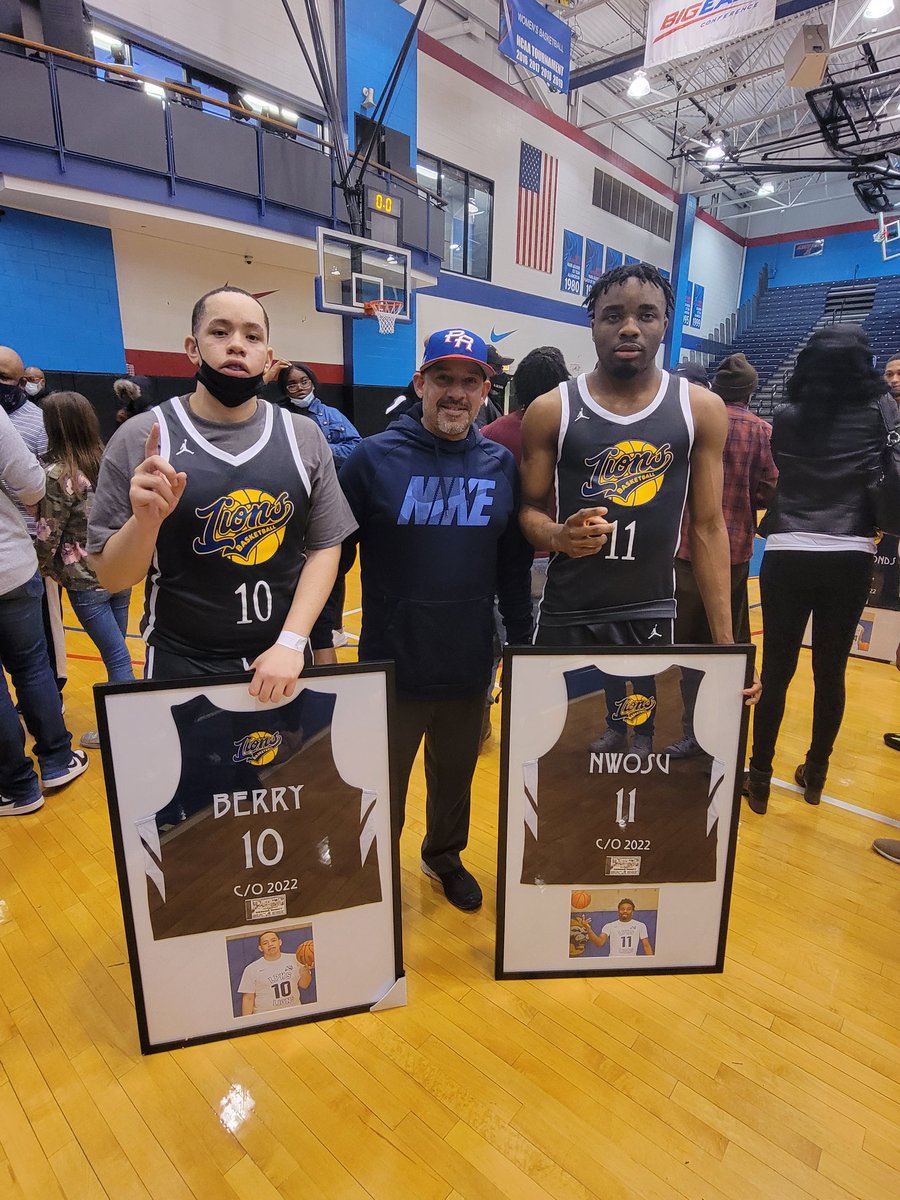 <a href="/LPHighSchoolMBB/">Lincoln Park Boys Basketball</a> <a href="/ChikereNwosu2/">Chikere Nwosu</a> Proud of 2 of my favorite kids I've coached at Disney! GO LP!