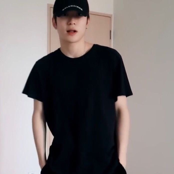 เธรด แจฮยอน boyfriend material