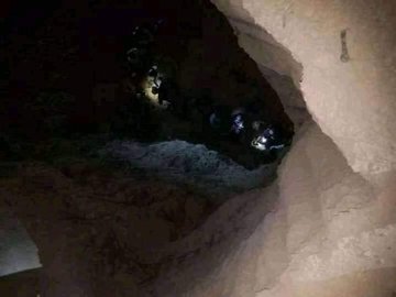 Uncivilized313's tweet photo. 10 y/o afghan boy fell into a well of about 26m and it’s been 35 hours but the world is yet quite again cause he’s AFGHAN #Savehaidari https://t.co/f84V1VMPWk
