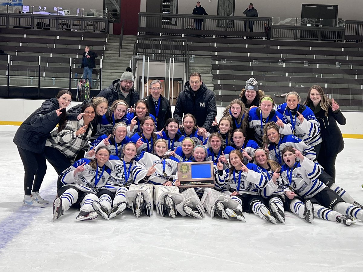 💚SECTION 7A CHAMPIONS!!!!💙

The Mirage take down Duluth Marshall 3-0 in the final!! We are so incredibly proud of this group and their resiliency!!! 🤍

The Mirage is STATE BOUND!!! 

#hardworkworks #teamworkworks #trektothex