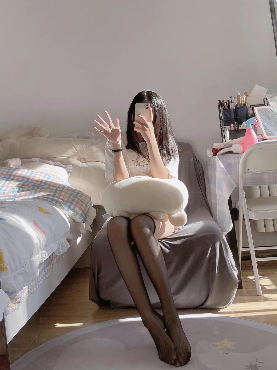 Silkfootcontrol's tweet photo. #成都丝足 #成都丝足会所
#成都足交 #丝袜 #黑丝 #肉丝 #恋丝 #品足 #玉足 #足交 #口交 #制服诱惑
#丝袜足交 #原味 #恋足 #美腿高跟鞋
#成都SM #脚交 #原味丝袜 #原味高跟鞋
#丝袜高跟鞋 #丝袜露出 
#美腿誘惑 #成都丝袜 #高跟鞋 #丝袜制服 https://t.co/3HYWu0cSMa