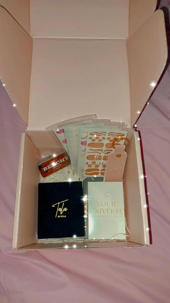 maraiahdmirer's tweet photo. Thank you @talabykyla 💗

#SelfLoveKit 
#TalaByKyla https://t.co/5Dg0L2xrv3