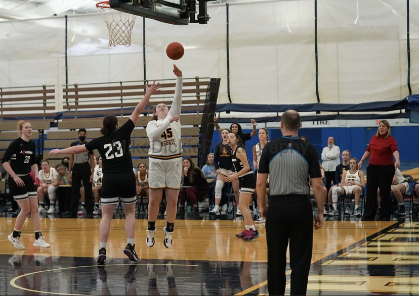 Shuwbk1's tweet photo. Last Regular Season Home Game
✨FINAL✨:

Siena = 79 Lourdes = 42

@peyton_banks_ led w/ 17 pts &amp; 8 rebs
@ShakyiaParker finished w/ 16 pts
@allye_minor finished w/ 13 pts
@EAnnaWon1 finished w/ 9 rebs &amp; 5 assists

#WE #FearTheHalo @Coach_Syljebeck https://t.co/FGFK7mvF0X