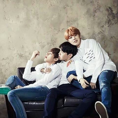 Намджун чимин и чонгук. Красивые буквы sh. Тэхен чонгук чимин 2022. Хосок и тэхен. Sh харфи.