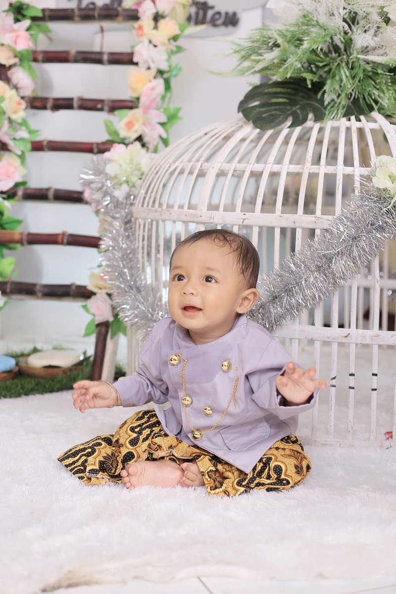 delintsa's tweet photo. hai gantengnya papap sama mamah 🥰 https://t.co/KTAqq8gpuH
