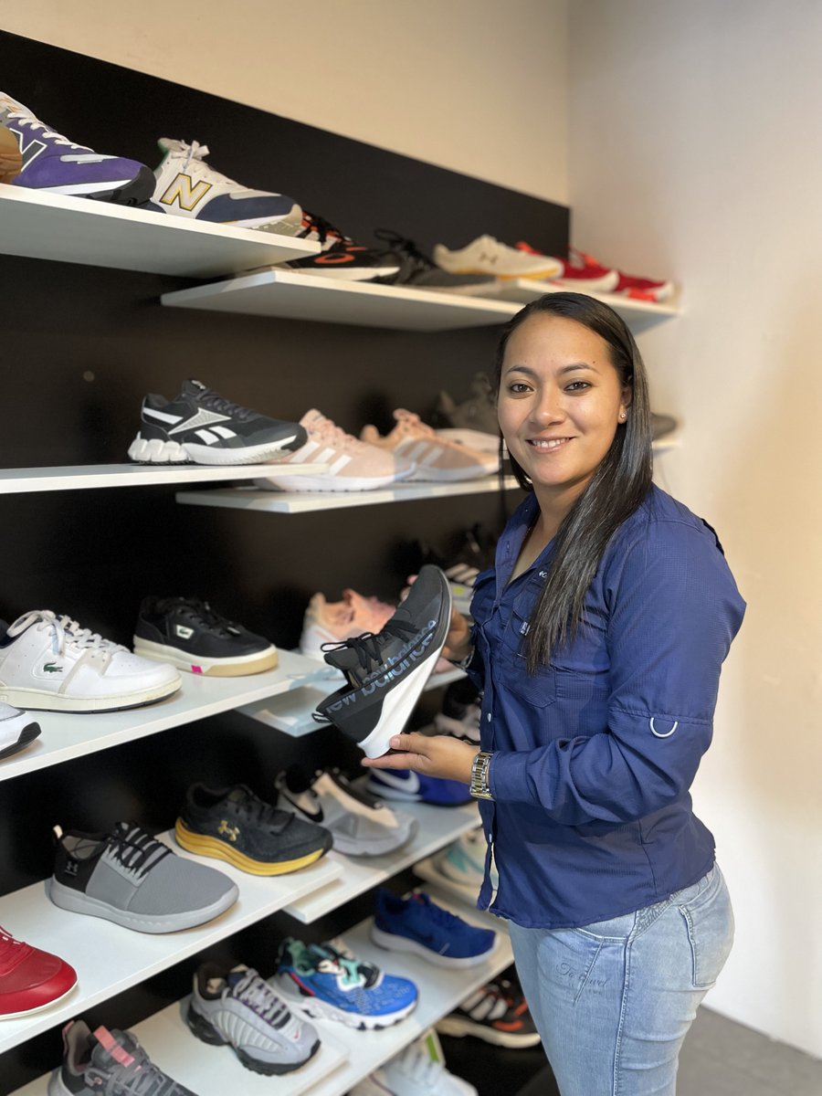 SherlyPerez93's tweet photo. Los mejores sneakers los encuentras en TFS The Fusion Store "La fusión de varios mundos" 🌎🤩
Aprovecha la temporada de Febrero #valentinestyle
✅ 💯% Originales y nuevos. 👟
✅ Envios a todo el país. 🚚🛵 https://t.co/Yiqv2mvCwc