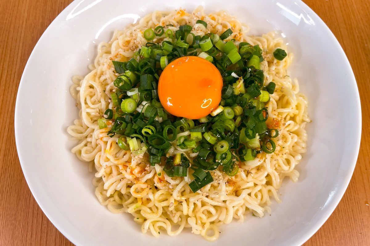 余ったスープの素や卵白も即席スープとして活用出来ちゃう！「サッポロ一番塩らーめん」のアレンジレシピ！