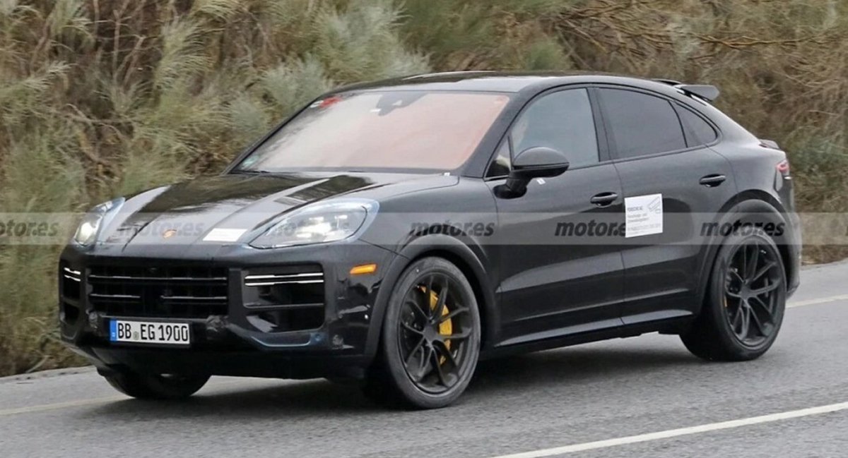 Новый кайен 2023 когда выйдет. Cayenne turbo 2023. Порше кайен 2022. Cayenne turbo 2023. Porsche cayenne turbo 2022.