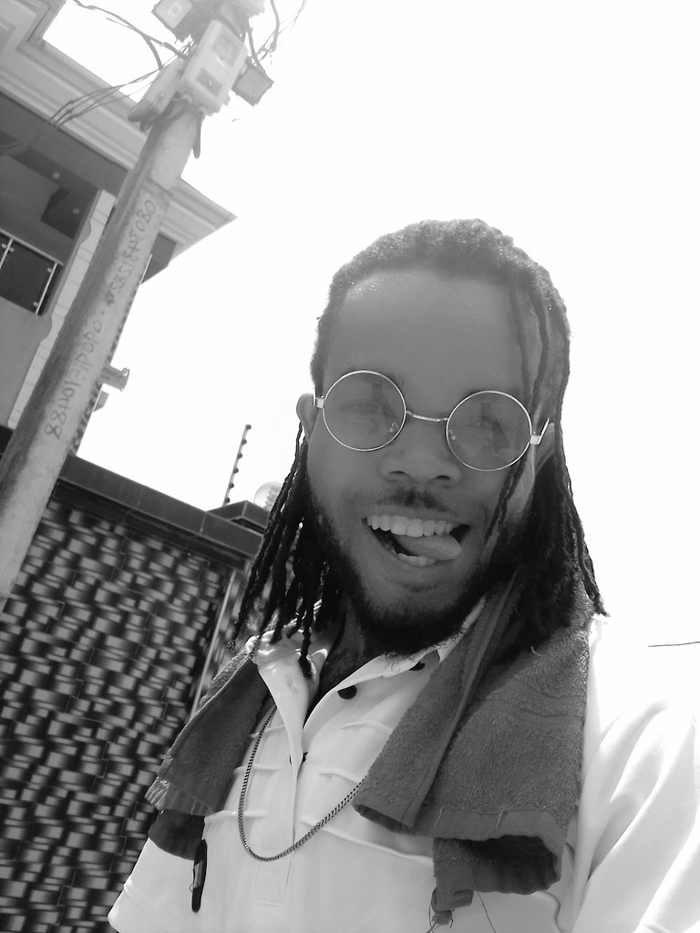 KhingSIMEO's tweet image. Song: Comment of Corrections
Artiste: #KhingSIMEO
Album: I Stand Corrected
Songs Available on #Boomplay
#NowPlaying