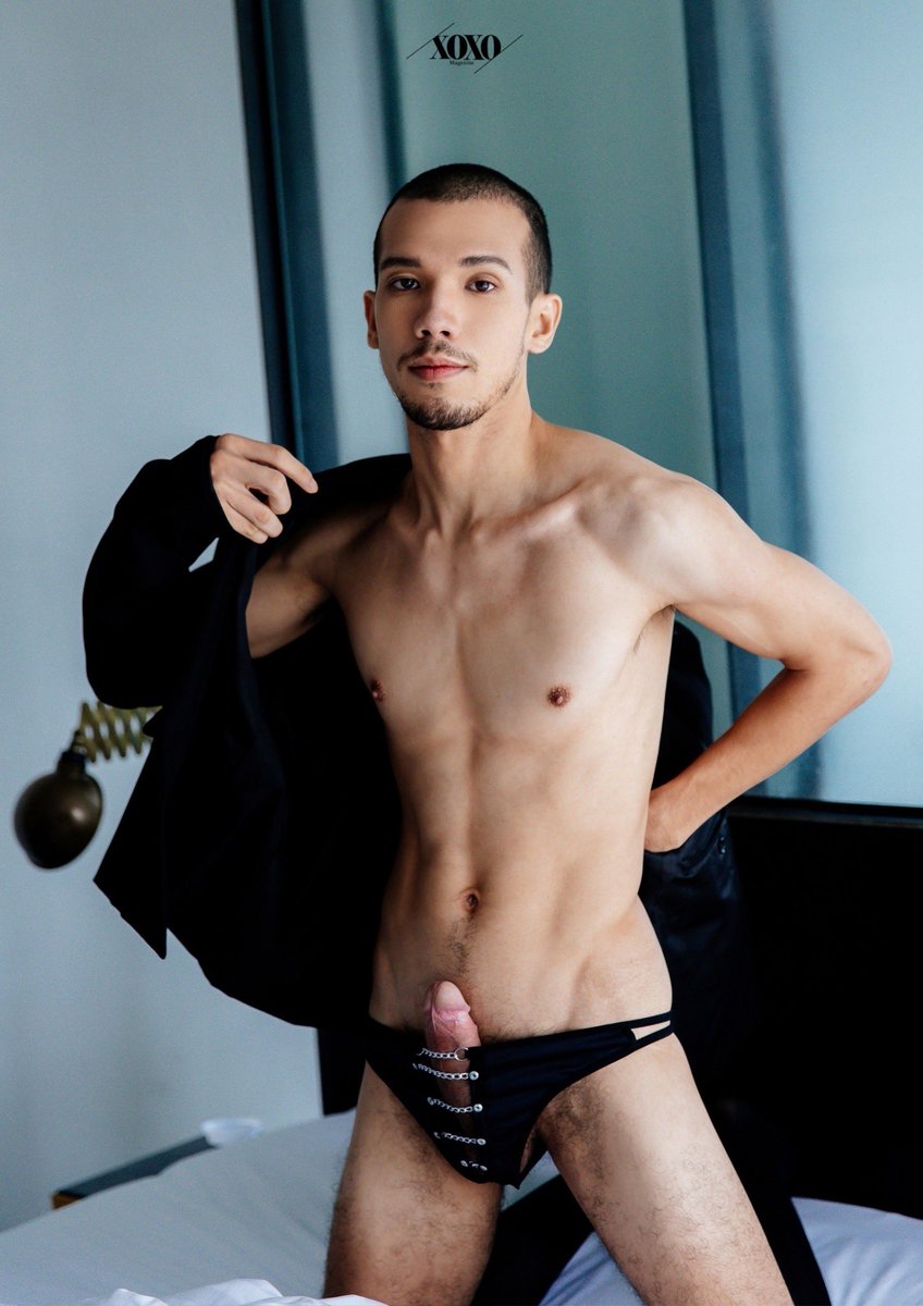 🔥XOXO Magazine Vol.4 : Q
หนุ่มเซอร์ ที่ใครเจอก็ต้องขาอ่อนกันทุกราย

📚 โหลด 20+ ได้ที่: bit.ly/3EMtVUt
[ภาพ + VDO 31.49] 

💸 ไม่มีบัตรเครดิตก็ซื้อได้: bit.ly/2EDpMVP

สาดความเร่าร้อน เพิ่มความซาบซ่า ดับทุกความกระหาย และมาปลดปล่อยไปพร้อมกัน !

#XOXO  #CUM #แตก