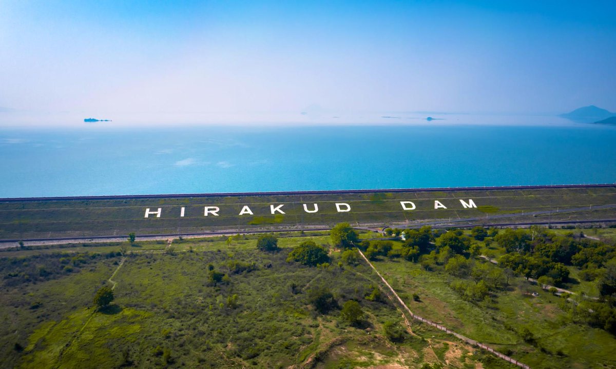 CNNnews18's tweet photo. From the leaning temple of Huma to Hirakud Dam and the charms of Debrigarh National Park and more, a road trip to Sambalpur in Odisha promises to be an unforgettable experience. Visit this amazing place now! #OdishaByRoad #partnered @odisha_tourism https://t.co/w9KM4gVlvt