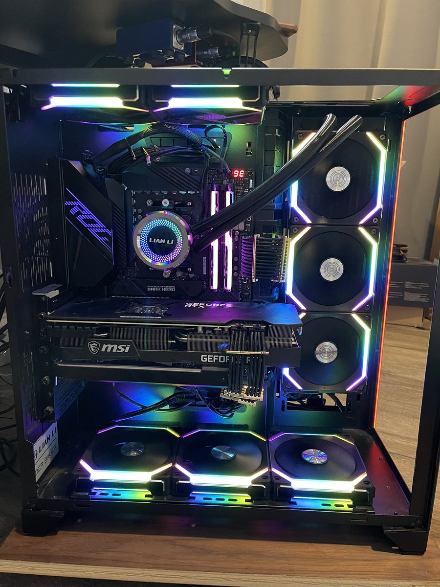 Look at this sexy beast. Gotta clean up the wires tomorrow