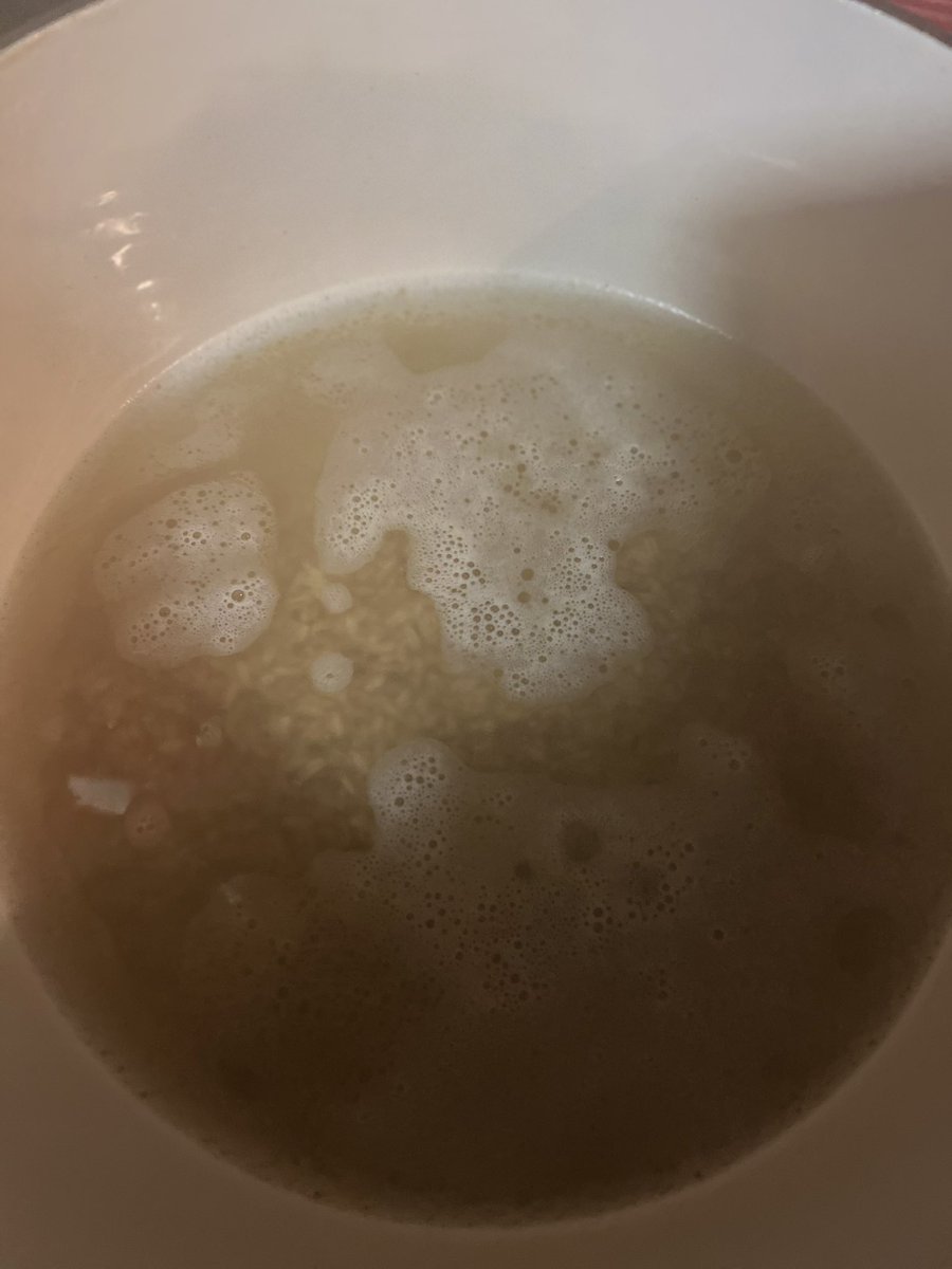 GiGiSmashly's tweet photo. I usually buy my oatmeal online and I guess I wasn’t paying attention to my order because “Groats” came in instead of my normal oats. I’m giving them a try this morning! #groats #oatmeal #goodmorning https://t.co/pB0HUTEv6V