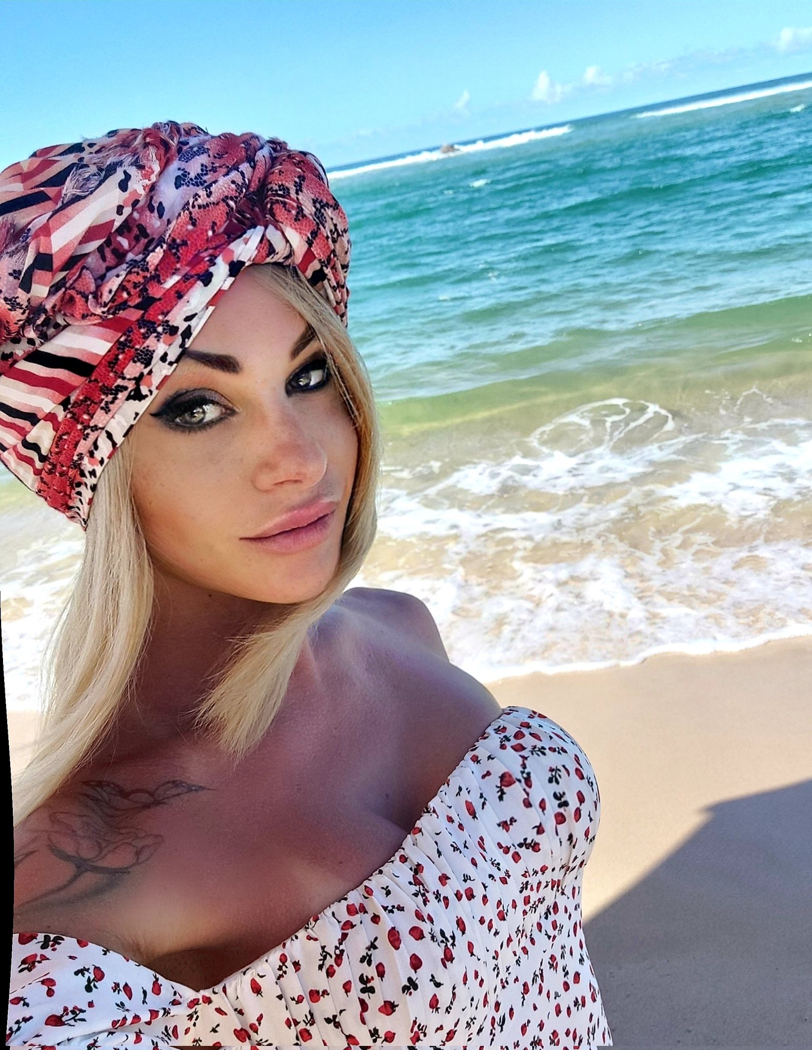TW Pornstars - Noemi Blonde. Twitter. Viaggio di ritorno veramente una bomba..ora si va a