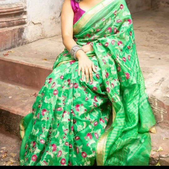 aairacreation's tweet photo. Baghalpuri Pure silk linen
*Fabric :-Pure Silk.Linen
 Banarsi border 
Digtel embroidery work
same to same milega*
Length :- 6.5 (Running blouse pcs) 
*Price 2099/
Free shipping
https://t.co/0L5UGNYtee
Contact 9155555466
#silk #colors #bestcomfort 
#online #premium #Freesize https://t.co/ym85nAk7Hl