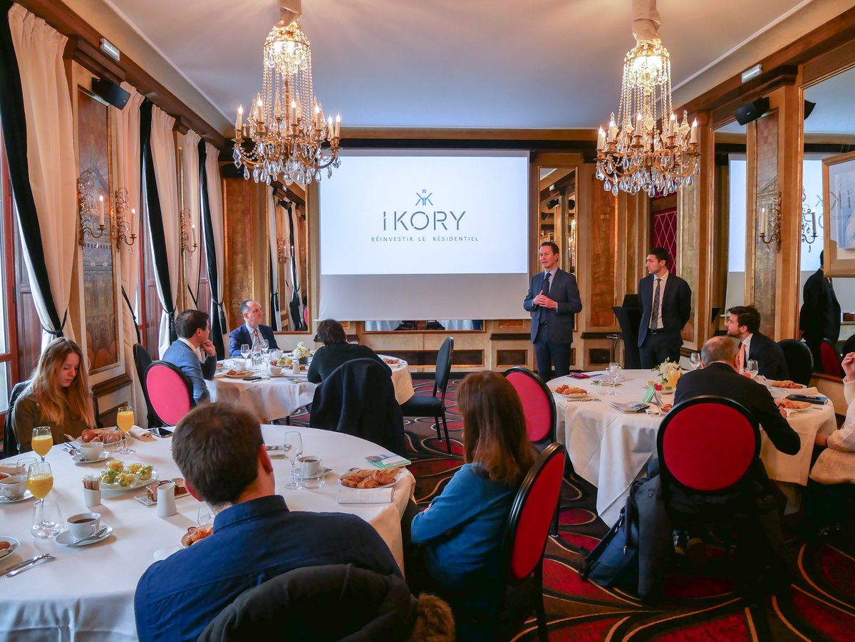 IKORY_'s tweet photo. Ce matin, #IKORY invitait la presse à faire le bilan de l’année 2021 en matière d’#investissement #résidentiel des institutionnels.

L’occasion pour @ImowiczStephane, @emmanuelcordie, Guillaume Atten et Eric Fintz de dévoiler en avant-première les tendances du #marché pour 2022. https://t.co/MhxnOnZLfU