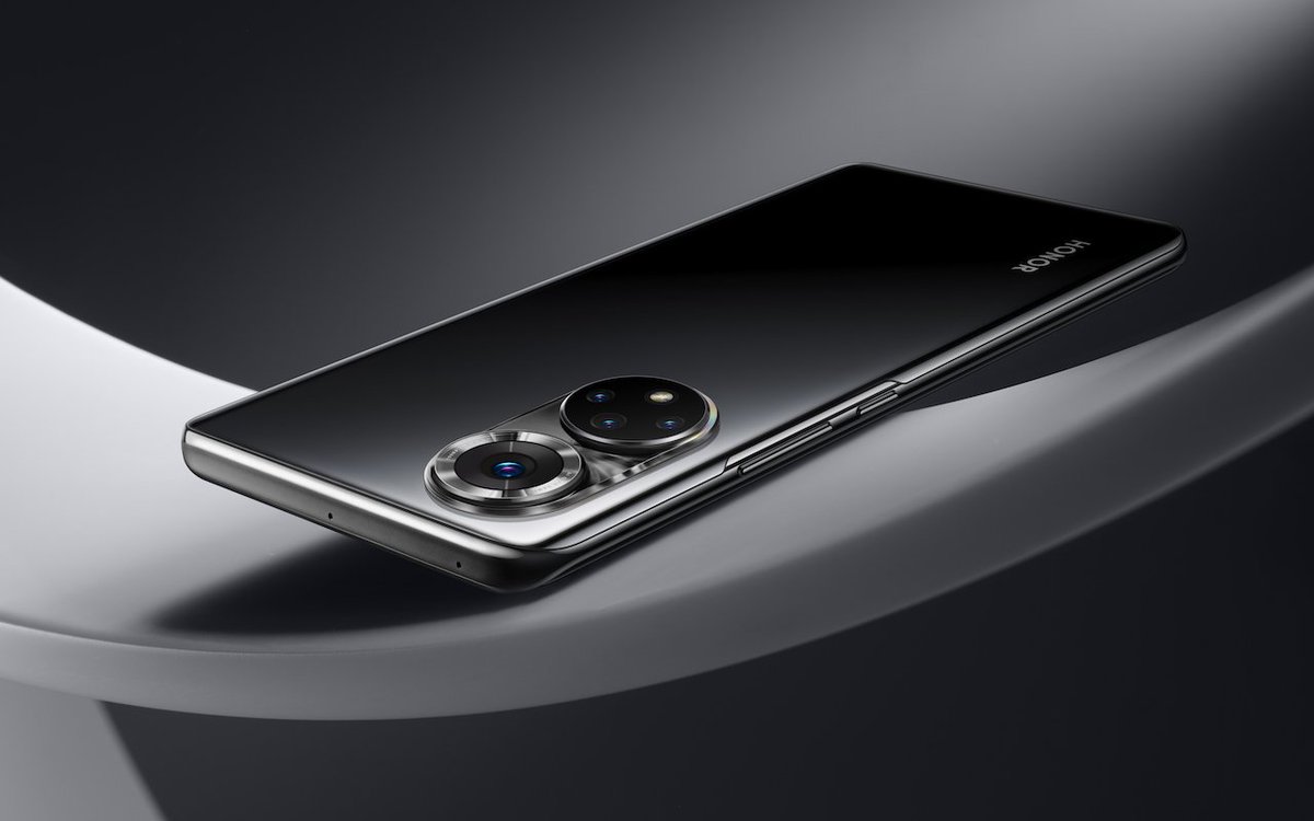 Honor_ES's tweet photo. 🎁SORTEO FACILITO
👇RT y comenta lo que más te gusta con #HONOR50enYoigo

📸Resolución de 108MP
📸Gran Angular 8MP
📸Retrato 2MP 
📸Macro 2MP 
📸Selfie Gran Angular 32MP

👁️120Hz ultra fluidez
➰Pantalla curva OLED 

🧮Snapdragon 778G 5G
⚡Carga Ultra Rápida 66W
🔋Batería 4300mAh https://t.co/A6Ojh673AB