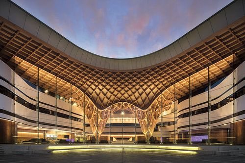 parametricarch's tweet photo. fjmtstudio‘s (@fjmtstudio) massive timber grillage at Bunjil Place in Melbourne, Australia completed in 2017.
📸 Photographs: John Gollings
#fjmt #fjmtstudio #wood #woodwork #timber #parametric #parametricdesign #parametricarchitecture #parametricism #digitaldesign #design https://t.co/M8tboDgCuh