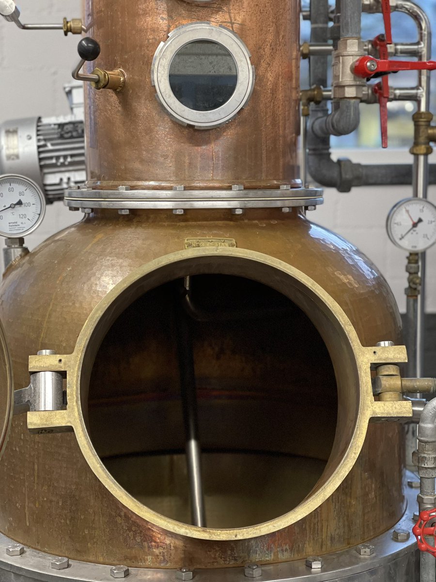 ginsginch's tweet photo. We are ready for Batch #2 and LaSA is now Gins Gin. 😁 Saturday is our nex BIG day! #gin #ginshginch https://t.co/KG5o6v8C5L