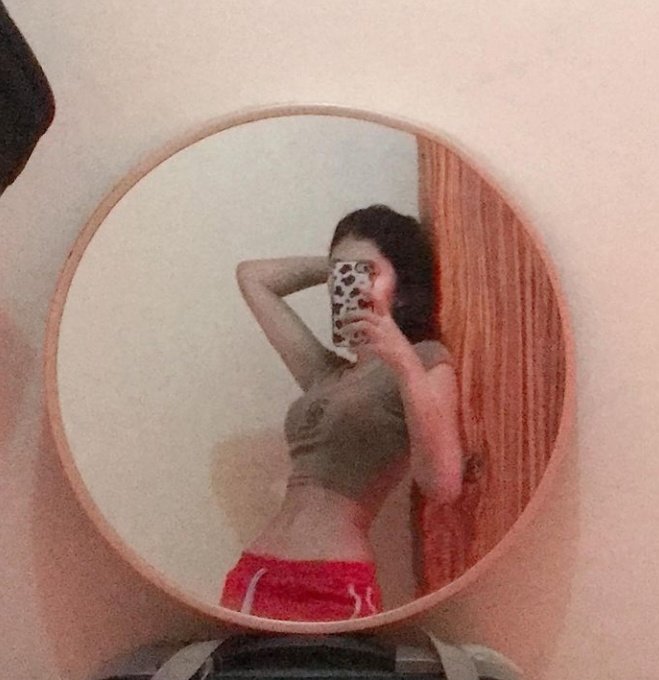 Shulamite00's tweet photo. good evening mga baby dm me on tg &amp; isend you boobs🥵💦 Don't forget to avail my premium channel

tg: chewberrycute

#alter #alterpinayph #alterworld #alterph https://t.co/0h8SiOl5KA