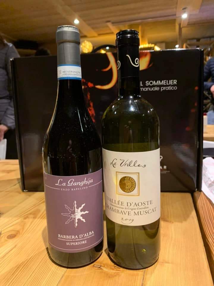 FISARVDA's tweet photo. 3, 2, 1 partito il nuovo corso per Sommelier della nostra delegazione. Prima e seconda lezione, interesse e entusiasmo🥂🍷

#17febbraio #fisar @FISARNazionale https://t.co/pZELNdUC96