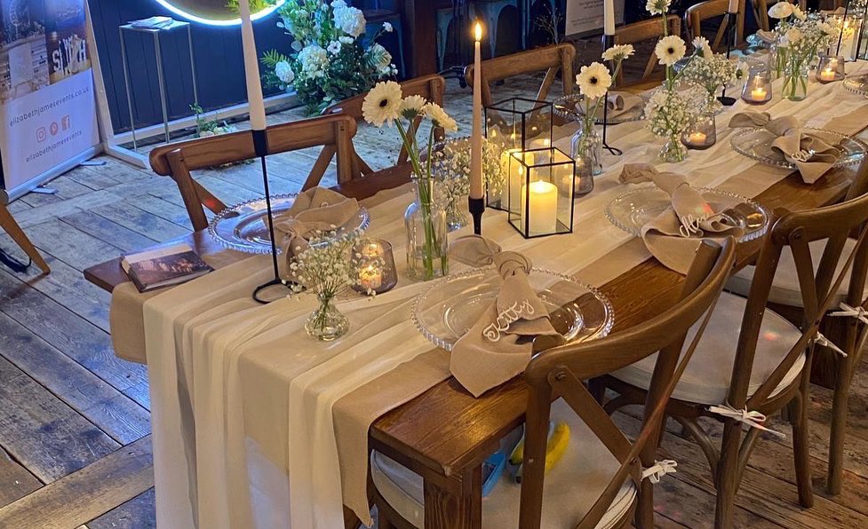 HCelebrationH's tweet photo. A fabulous day at @CrimpleHgt a great venue for weddings, events and parties thanks to @ambienceHGT
π01423 209058
#wedding #tablehire #chairhire #birthday #eventhire https://t.co/4Kwj042flX