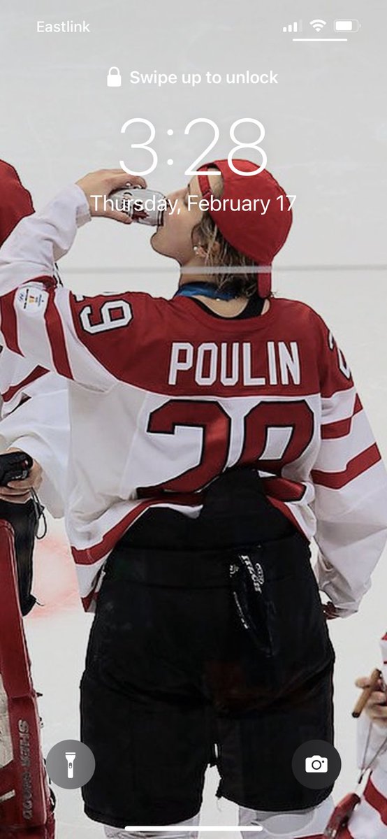 Hannah MacNeil (@hannahmacneil91) on Twitter photo 