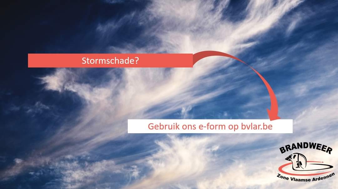 Morgen wordt door het KMI stormweer verwacht, met hevige rukwinden.
👉 Haal losliggend materiaal binnen of maak het vast
👉 Verwijder dode of loshangende takken
👉 Controleer je dak op loshangende dakpannen
👉 Hou dieren binnen
👉 Kom zelf niet buiten - binnen ben je het veiligst