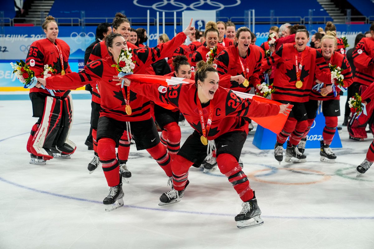 IT'S A PARTY IN T̴H̴E̴ ̴U̴S̴A̴  CANADA 🥇