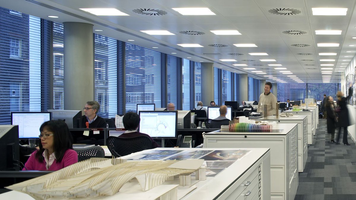 CatherineGrima's tweet photo. Traitements des données, automatisation des tâches : les salariés qui connaissent déjà les répercussions de l’intelligence artificielle dans leur travail au quotidien en ont une image plutôt positive. ✨

Zoom sur le développement de l'#IA en entr https://t.co/WXgsh5J0YJ https://t.co/HVrBfBcRfP
