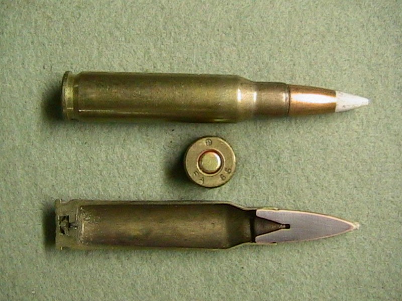 war_only's tweet image. Японская 7,62-мм автоматическая винтовка тип 64. (64式7.62mm小銃). Вторая часть рассказа о том, как японцы на вооружение новое винтовку принимали...

war-only.com/yaponskaya-762…