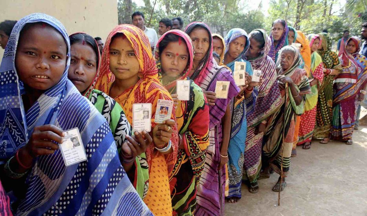 whatshotodisha's tweet photo. Odisha Panchayat Polls: Voter Turnout 70%, Patches of Violence Reported https://t.co/U5F6BpXurX via @MudhiMixture https://t.co/0VDonFhDsN