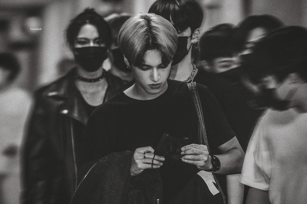 210914 🖤🖤🖤🖤

#ATEEZ #에이티즈 #WOOYOUNG
#우영 #ウヨン #정우영