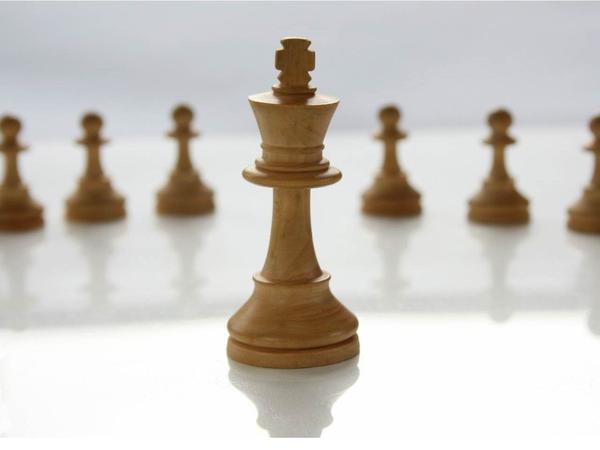 PavelKrav's tweet image. Хочешь узнать человека — дай ему власть. Захочешь понять человека до конца — отними у него власть и ты увидишь, кто он такой.