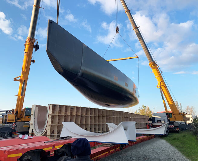 sytreports's tweet photo. The Wally 101 has been captured in-build at Wally shipyard, where she has just been removed from her lamination mould. The yacht is now being prepared for outfitting. Find out more about this latest Wally super-sailing yacht here:
https://t.co/25CoRn07BA
#inbuild #yachtnews https://t.co/hlBwplW46d