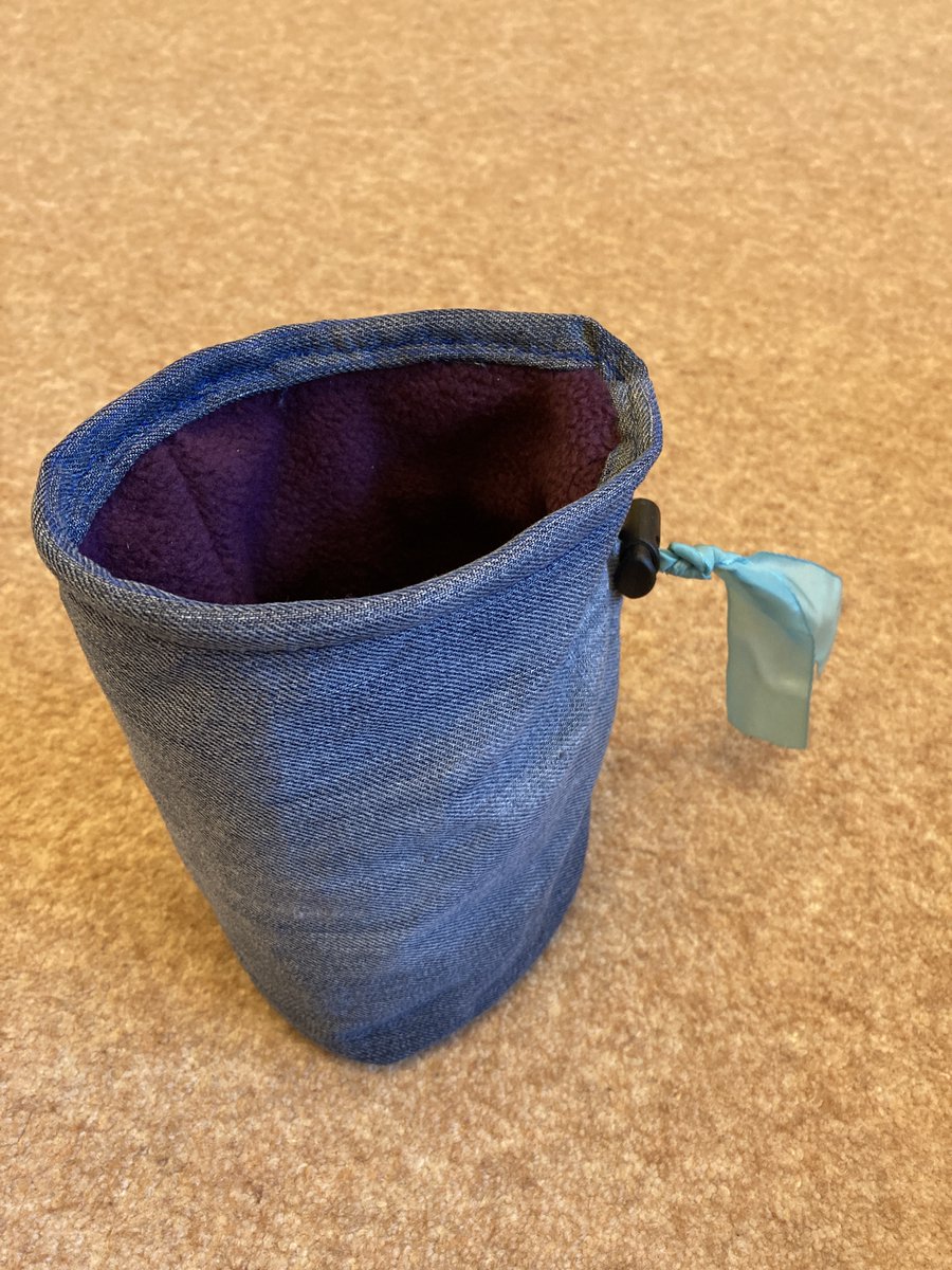 Megan in Year 8 created an excellent chalk bag at home during Textiles this term. Lovely colours and stitching. #PipersTextiles #PipersYear8 #PipersSenior