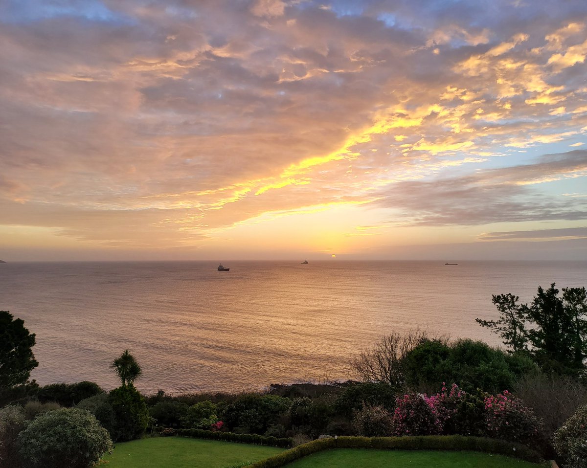 'After the Storm'
#cornwall
#sunrise
#cornwallsunrise
#cornwallcoast
#cornishsunrise
#coastalliving