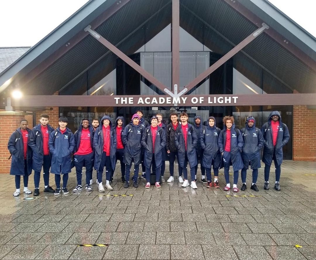What an amazing opportunity for one of our football universities who recently played against Sunderland's academy at the Academy of Light! 👏🔥 #uk #football #schools #ukfs #soccer #academy #england #europe #university #uni #college #programme #education #school #showcase #efl