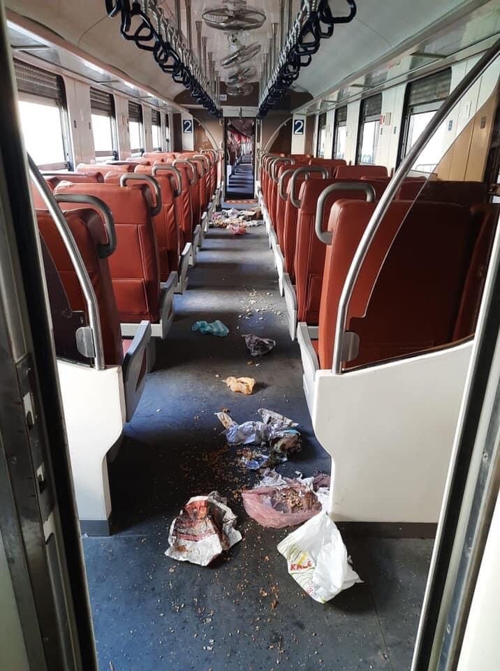 It says the government is a representation of its people.
This is what our people did for a brand-new coach. Is it any different from what our rulers doing to the country?
  
#lka #SriLanka #discipline #railway
