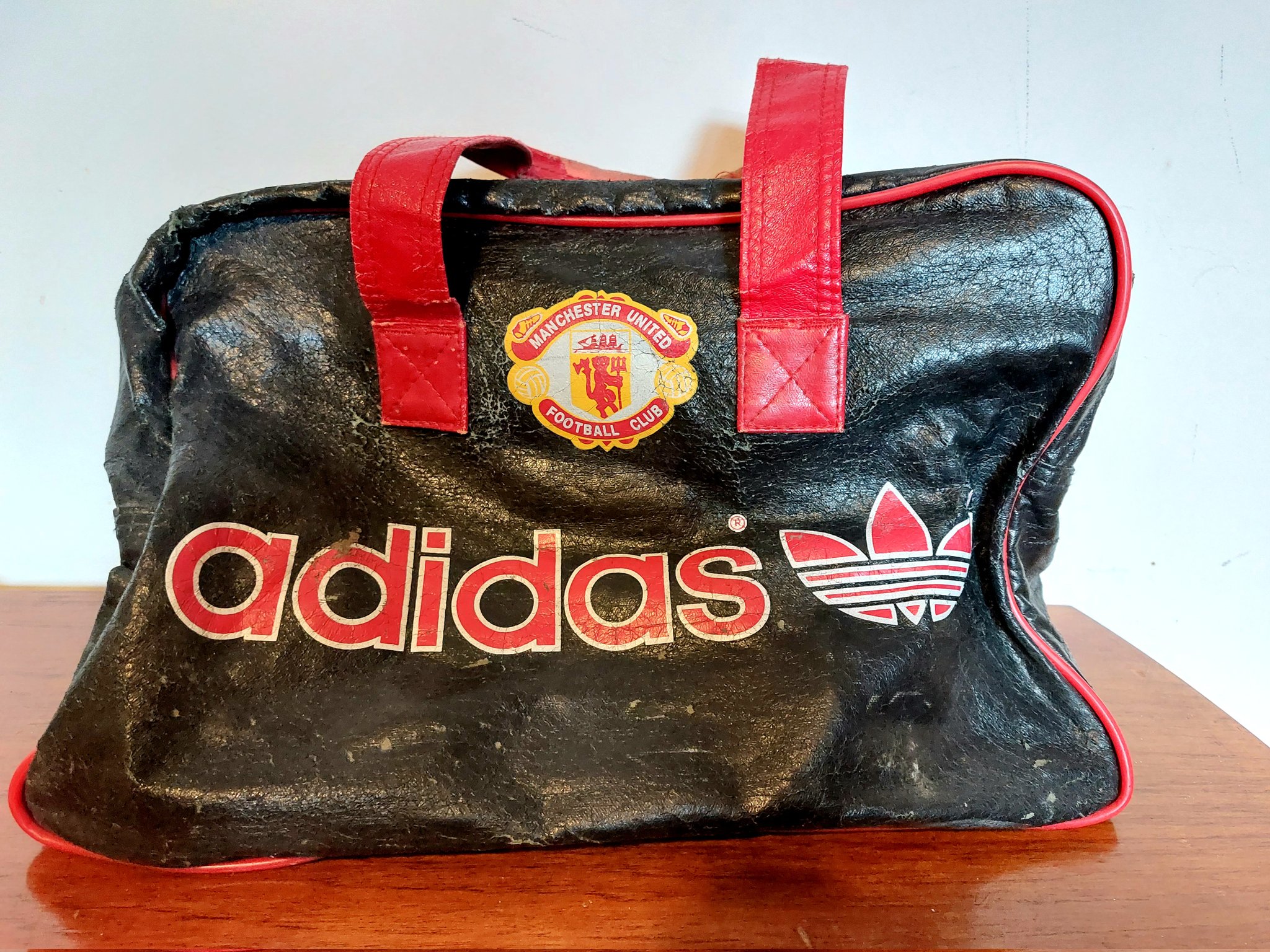 Adidas 80s bag sales