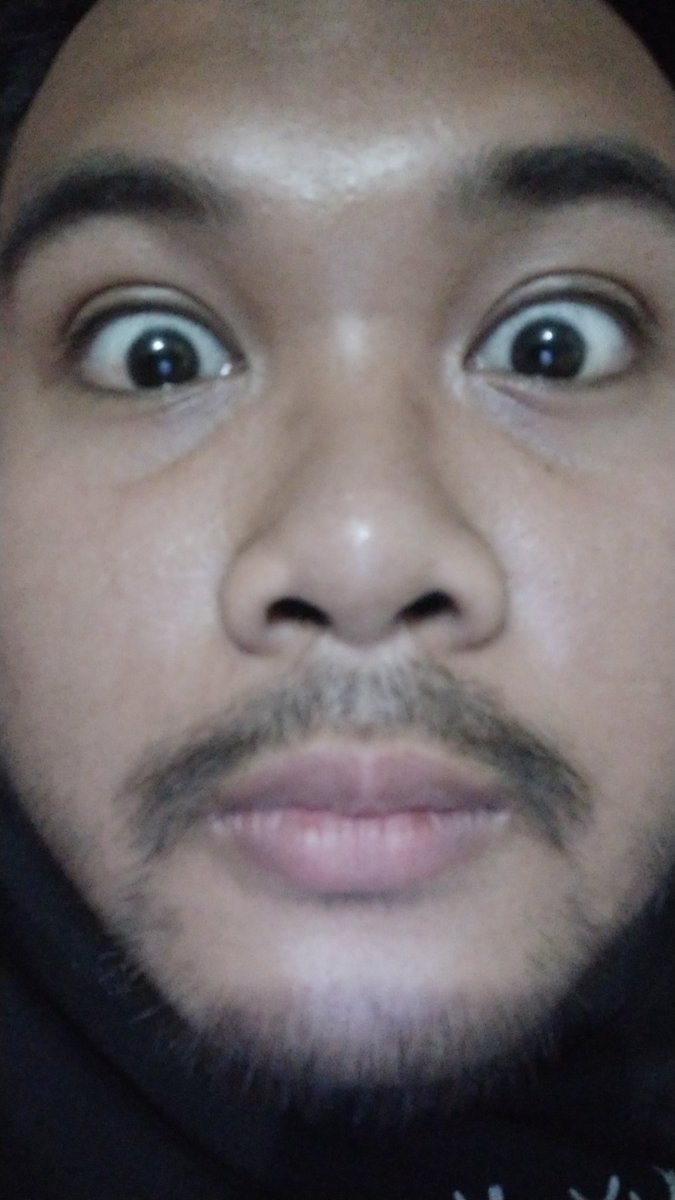 pantungalimar's tweet photo. 150rb buat 3 orang yang editannya kocag bet pake dah 😭😭😭

ini liat fotonya aja udah horor bgt sebenernya bang 😭 https://t.co/C4zlIhat7M