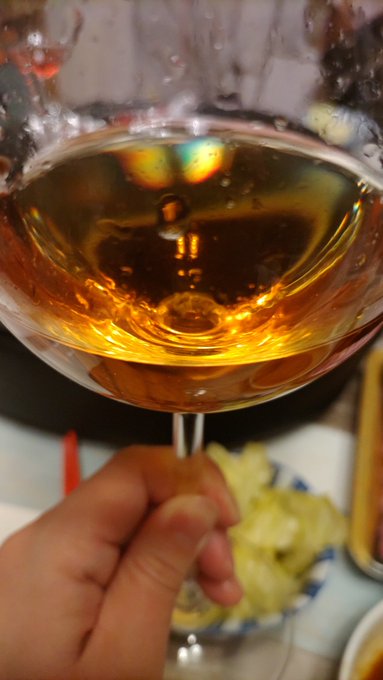 お誕生日、ケーキは無いけど
よい肉とデザートワイン頂くよ 