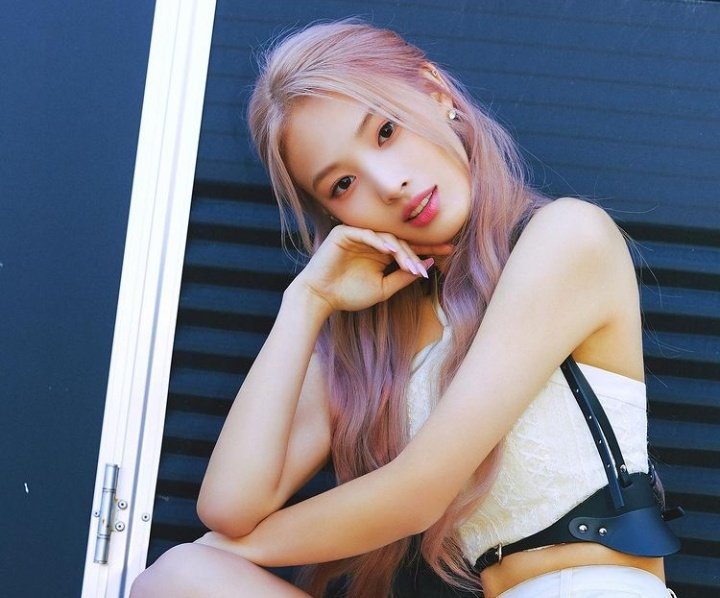 lowqualityjinni's tweet photo. Look At HER! #JINNI #NMIXX https://t.co/RyTp4mTzNQ