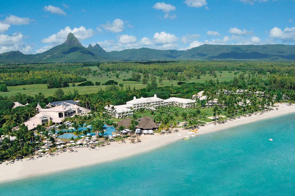 5* Mauritius from £1499pp. 7 nights at the luxury retreat, Sugar Beach, where you can get away from it all in an amazing setting. Offer includes half board and a free room upgrade! Book by 4th March>> bit.ly/SugarBeach-MRU