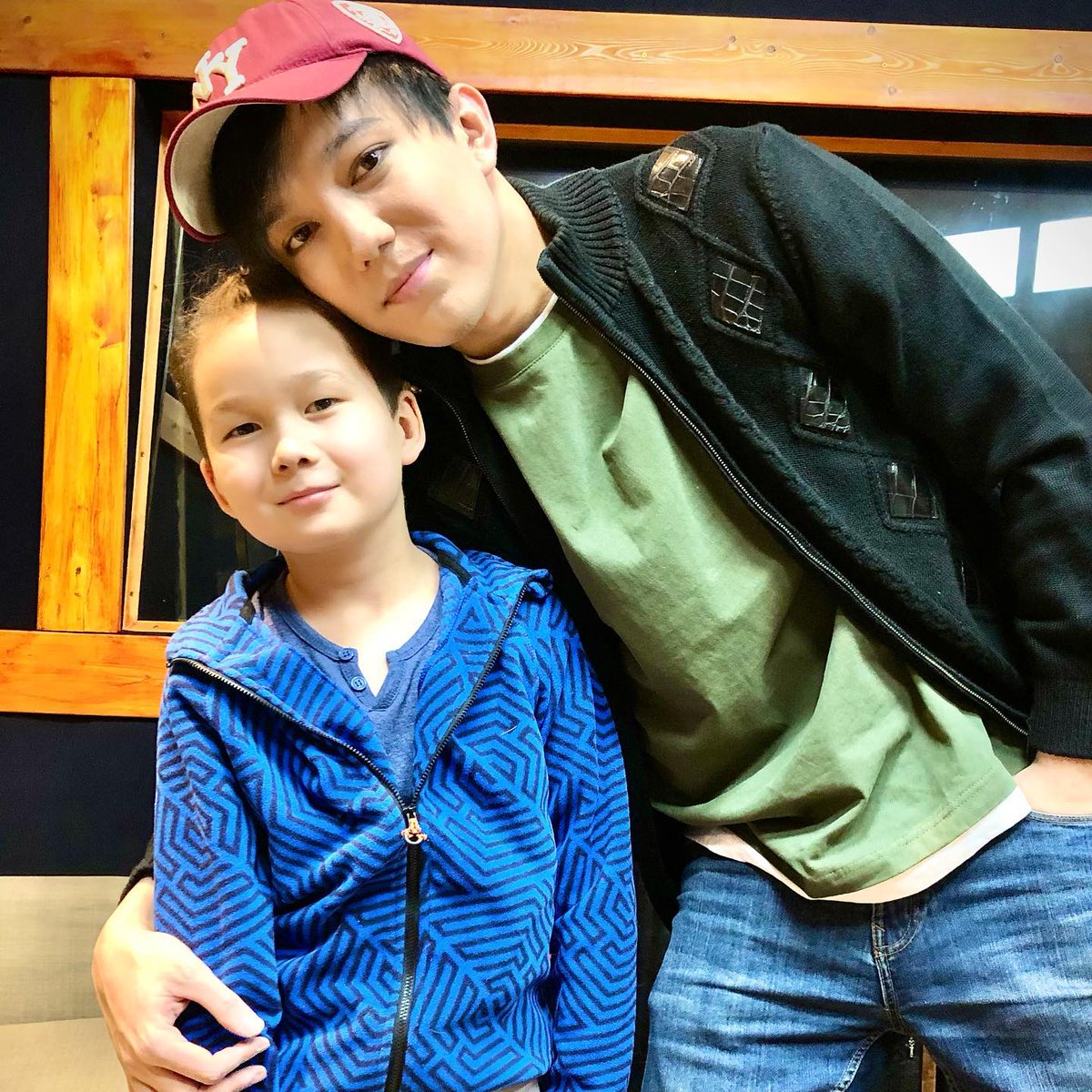 DimashEurasian's tweet image. Old picture 
#DimashQudaibergen
instagram.com/p/CaAhE9qtJtv/…
#FlyAway #BeWithMe