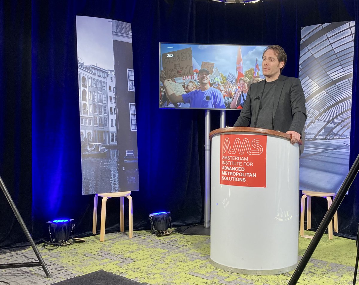 Eefchjen's tweet image. We need to search for #integral solutions for space competing needs like housing, biodiversity and food production inside our #cityregions. Only together we can find them! According to @TJHaccou at the #AMSconference