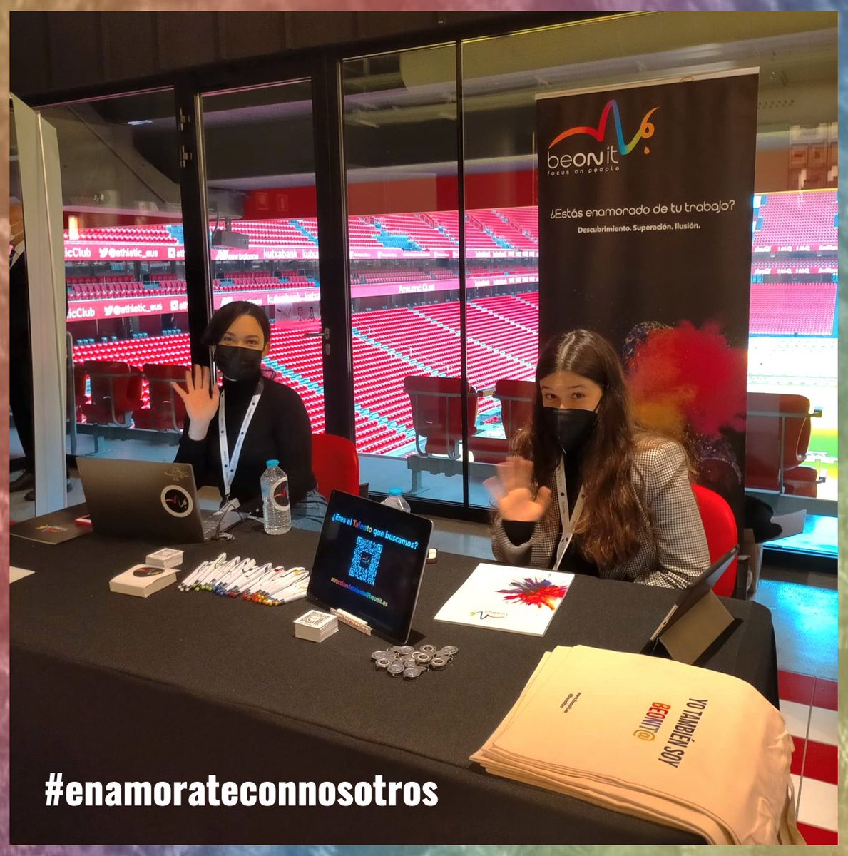 BeonitES's tweet photo. Nuestras compañeras Nicolle Ryan, June Bengoetxea Modrego y Jone Ormazabal se encuentran hoy en el Estadio #SanMamés haciendo lo que mejor se les da, atraer el mejor talento de ingeniería en la Jornada de #Empleo 2022 organizada por @upvehu.

#JEPE2022 #enamorateconnosotros https://t.co/JFrz8E3rIT