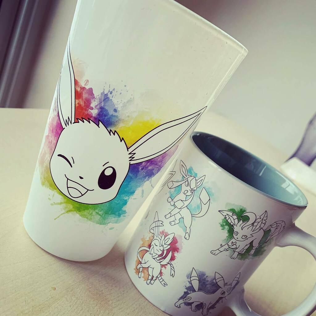 SoLstel's tweet photo. Tasse et verre 👌
#pokemon #glass #cup #tea #evoli #pokemoncompany #geeklife #geek https://t.co/Hpib8Sh1So