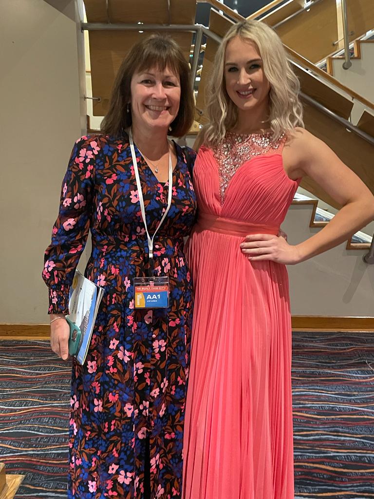 RONINMarketing's tweet photo. Our Directors Judith & Steve headed down to #Southend to attend the incredible #memorialconcert for Sir David Amess MP, to raise money for charities he passionately supported, including: @DvlMemorial, @DogsTrust, @prost8uk and more.
#davidamess #sirdavidamess #dameveralynn https://t.co/t2nfkj2zMA